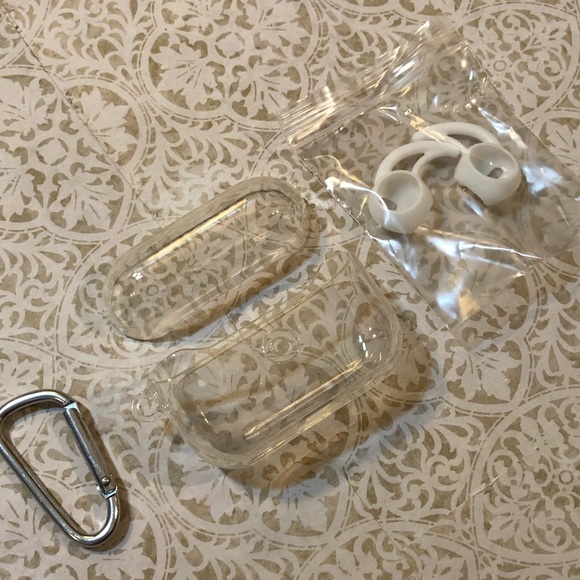 AirPod Pro Case Set - Picture 2 of 7